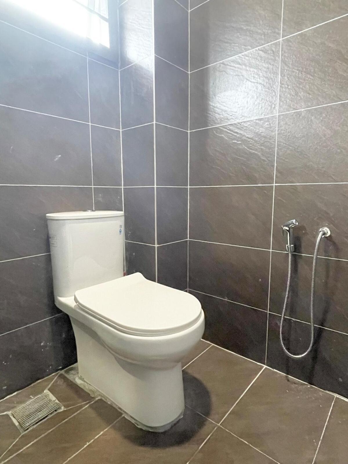 Bukit Indah Karaoke Corner 5parking Muji 4-10pax Johor Bahru