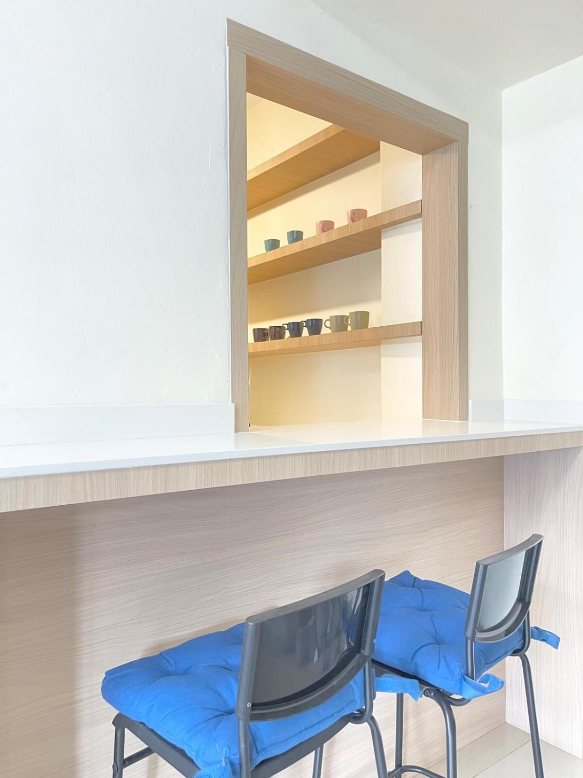 Bukit Indah Karaoke Corner 5parking Muji 4-10pax Holiday home *